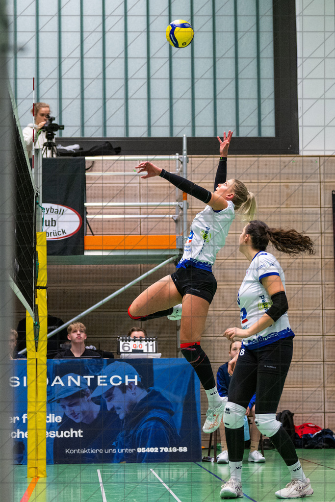 2. VBLF Nord 25/26 | Spiel 4029 | VC Osnabrück vs. SV Energie Cottbus | //  15.11.25: 2. VBLF Nord 25/26 | Spiel 4029 | VC Osnabrück vs. SV Energie Cottbus / Osnabrück / Deutschland  //   CREDIT:www.bullenfotos.de, Martin König, Hörner Weg 40, D-49078 Osnabrück, +4917663732967 // Nutzung und Weitergabe nur zu den vereinbarten Zwecken. Presseanfragen an Ersteller. Alle Rechte beim Ersteller. Honorierung nach MFM. - Realisiert mit Pictrs.com