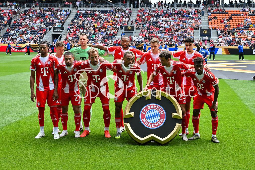 FC Bayern München - TQL Stadium | Die Startaufstellung des FC Bayern beim Spiel gegen Auckland / Joshua KIMMICH (FC Bayern Muenchen 6), Manuel NEUER (FC Bayern Muenchen 1), Jonathan TAH (FC Bayern Muenchen 4), Josip STANISIC (FC Bayern Muenchen 44), Aleksandar PAVLOVIC (FC Bayern Muenchen 45), Michael OLISE (FC Bayern Muenchen 17), Raphael GUERREIRO (FC Bayern Muenchen 22), Harry KANE (FC Bayern Muenchen 9), Sascha BOEY (FC Bayern Muenchen 23), Thomas MUELLER (FC Bayern Muenchen 25), Kingsley COMAN (FC Bayern Muenchen 11) / FIFA Club World Cup: FC Bayern Muenchen - Auchkland City FC, TQL Stadium am 15.06.2025 / BLD / ZDF / NOT FOR SALE IN USA