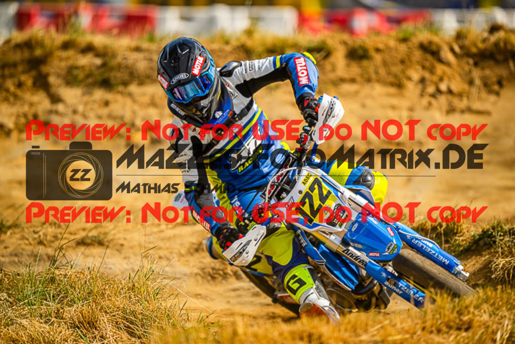 MaZZes_FotoMatrix_230701_8083 | S1