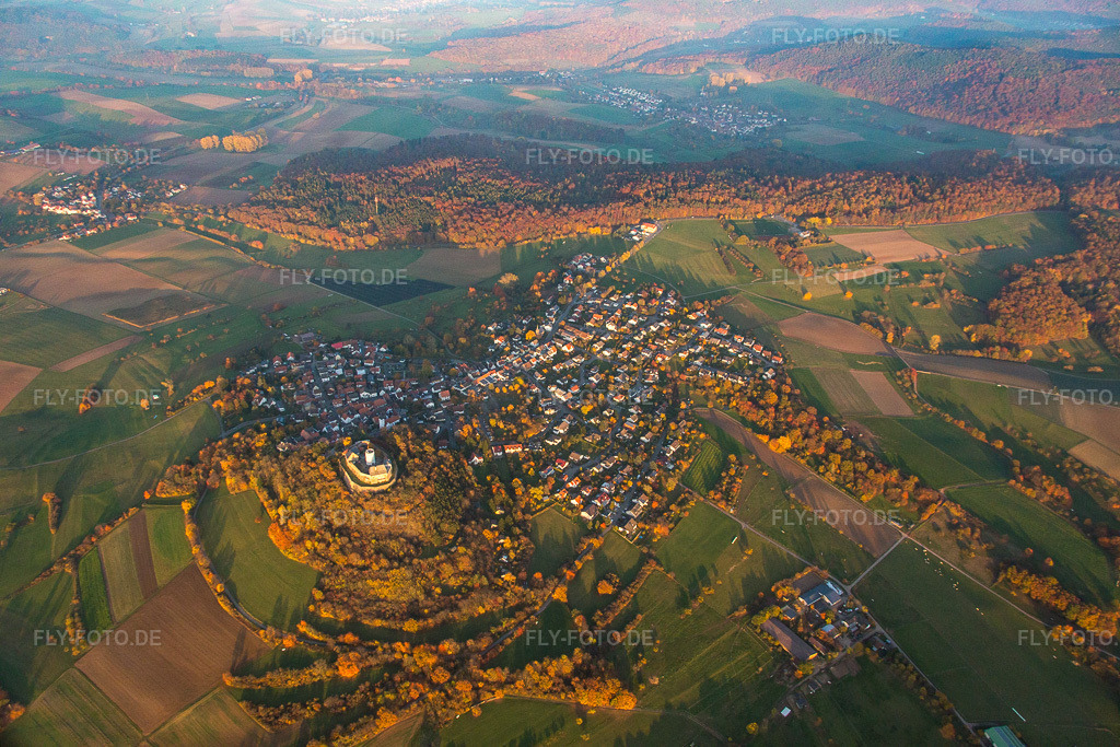Luftbild: Veste Otzberg im Ortsteil Hering in Otzberg im Bundesland Hessen in Deutschland. Foto: IMG_085066.jpg vom 01.11.2015 durch Werner Riehm/FLY-FOTO.de