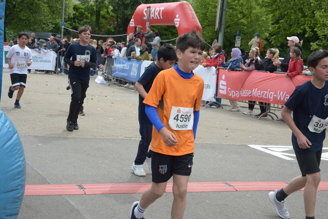 11-06-01_ | Meisterchip Fotoshop - Realisiert mit Pictrs.com