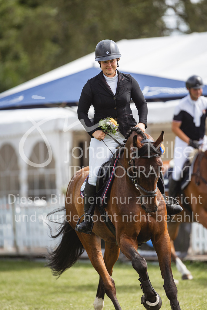 240719_LC_SprPf-A1-138 | Deine schönsten Turniermomente als professionelle Fotos! Entdecke hochwertige Pferdesport-Fotografie im Online-Shop. Jetzt Fotos finden & bestellen!