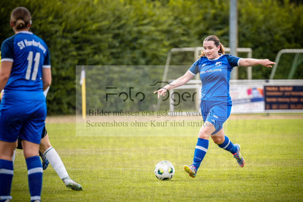 SG Bohmte/Ostercappeln/Schwagstorf - SV Harderberg - Frauen Bezirkpokal | Frauen Bezirkpokal · 1. Damen - 1. Damen · Sportplatz - Realisiert mit Pictrs.com