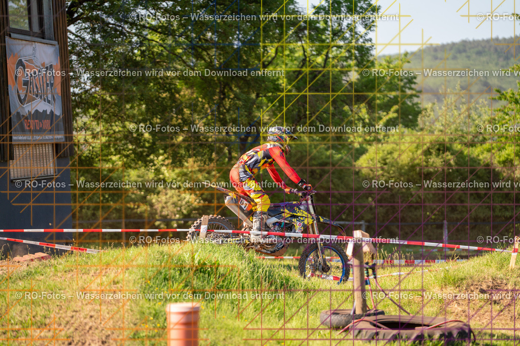 Wolfshausen 3 Lauf -1957 | Sportfotografie von RO-Fotos: Motorsport, Motocross, Enduro, Laufveranstaltungen und Triathlon. Professionelle Fotos von Sportlern und Events. - Realisiert mit Pictrs.com
