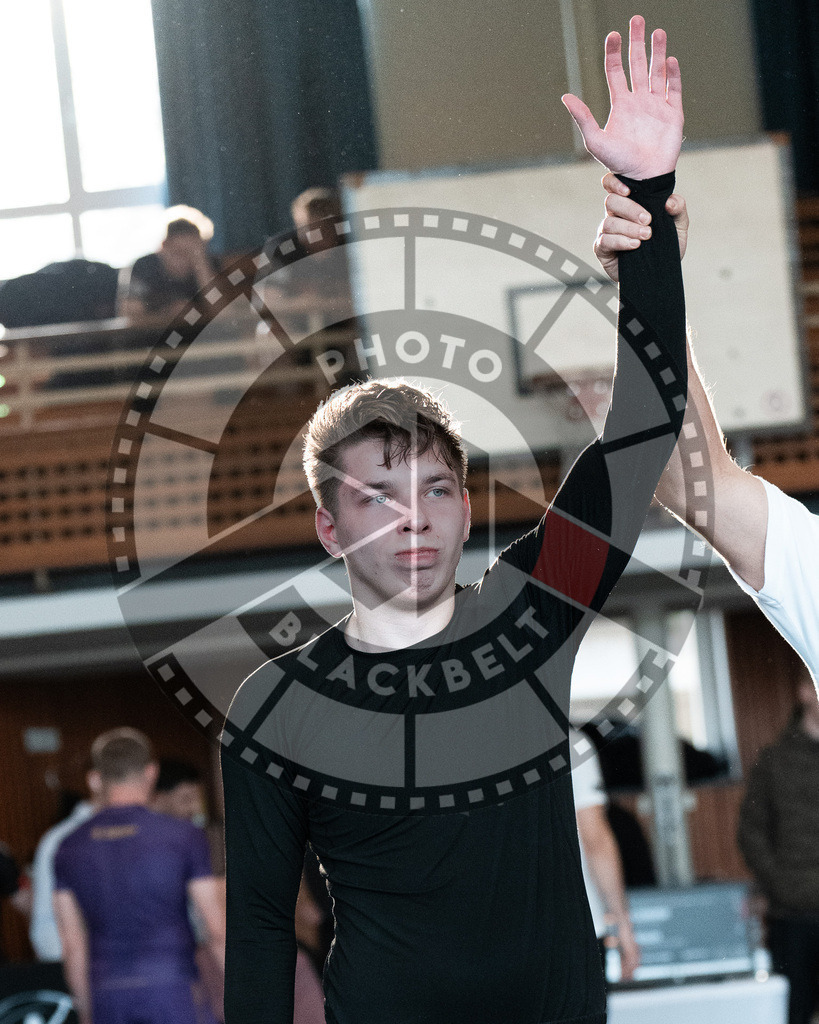 20251129PBB7409 | Fighters compete during the luta livre competition ILLCS XI winter edition on November 29, 2025 in Hannover, Germany.