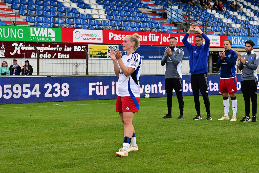 Fußball I Frauen I Saison 2024-2025 I 2. Bundesliga I 26. Spieltag I SV Meppen - Hamburger SV | Der Sportfotograf. - Realisiert mit Pictrs.com