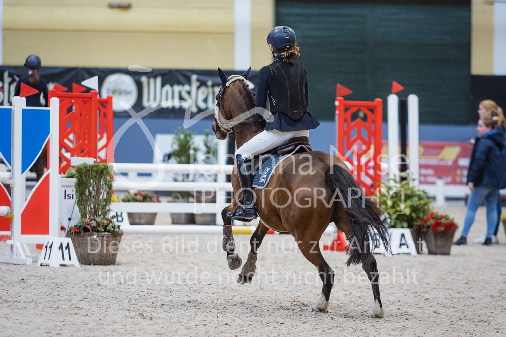 221022_Warstein_PonyTrophy-166 | Deine schönsten Turniermomente als professionelle Fotos! Entdecke hochwertige Pferdesport-Fotografie im Online-Shop. Jetzt Fotos finden & bestellen!
