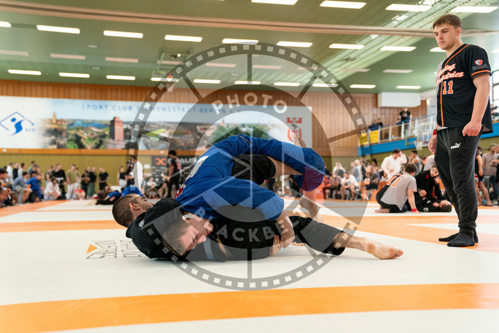 20230624PBB_1433 | Athletes compete during the Grappling Industries BJJ Competition in the Siemensstadt sport club in Berlin, Germany, on June 24, 2023.