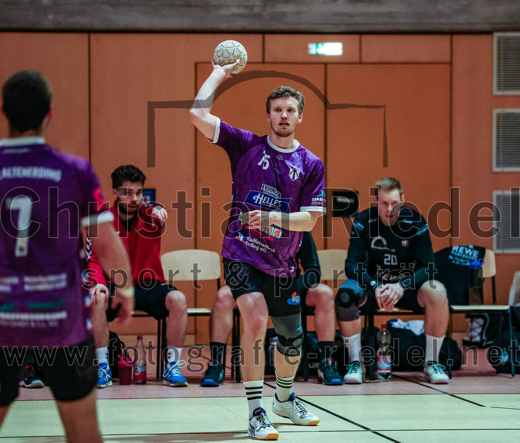 2023-11-26_033_SpVgg_Altenerding_gegen_TSV_1861_Mainburg | Erding, Deutschland, 26.11.2023:
Handball, Bezirksoberliga Männer 2023 / 2024, 9. Spieltag, SpVgg Altenerding gegen TSV 1861 Mainburg, Endergebnis: 34:20

Ferdinand Menzel (SpVgg Altenerding, #75)

Foto: Christian Riedel / fotografie-riedel.net