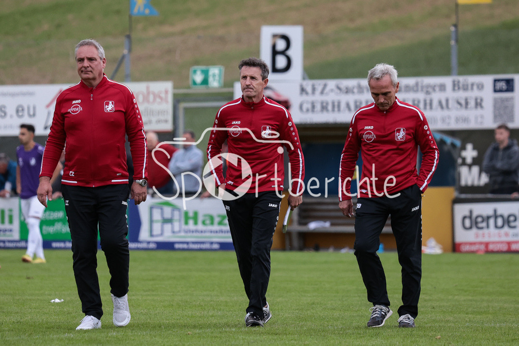 FC Pipinsried - TSV Schwaben Augsburg | Professionelle Sportfotos aus den Bereichen Fußball, Eishockey, Handball und vieles mehr. Ob Sieg oder Niederlage