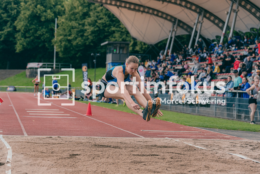 FLVW-Meisterschaften 2026 | Impressionen und Wettkampfszenen der FLVW-Meisterschaften 2026 mit Athletinnen und Athleten verschiedener Vereine und Altersklassen in unterschiedlichen Disziplinen der Leichtathletik. - Realisiert mit Pictrs.com