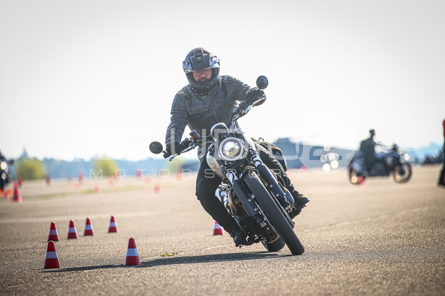 0025-260418_NOE-010_25 | Deine Full-Service-Agentur für ✔️Videoproduktionen und ✔️Motorsportfotografie Jetzt Angebot anfragen!