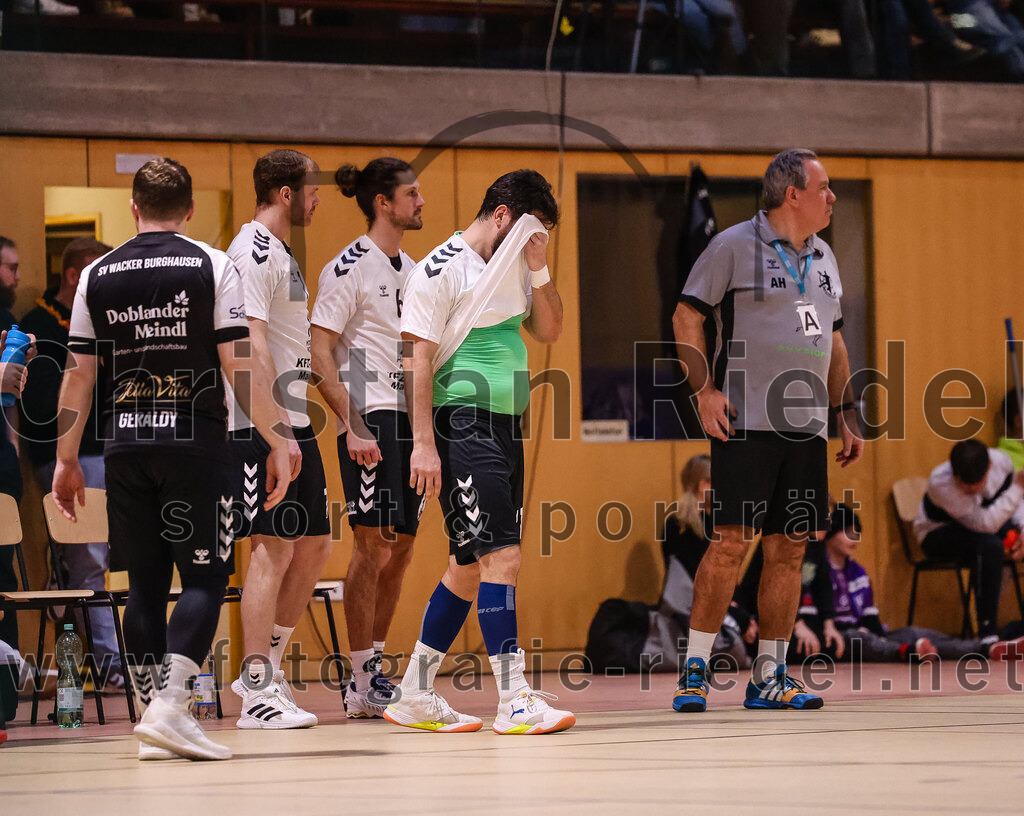 2025-02-15_097_SpVgg_Altenerding_gegen_SVW_Burghausen | Erding, Deutschland, 15.02.2025:Handball, Bezirksoberliga Männer 2024 / 2025, 16. Spieltag, SpVgg Altenerding gegen SVW Burghausen, Endergebnis: 32:31Foto: Christian Riedel / fotografie-riedel.net