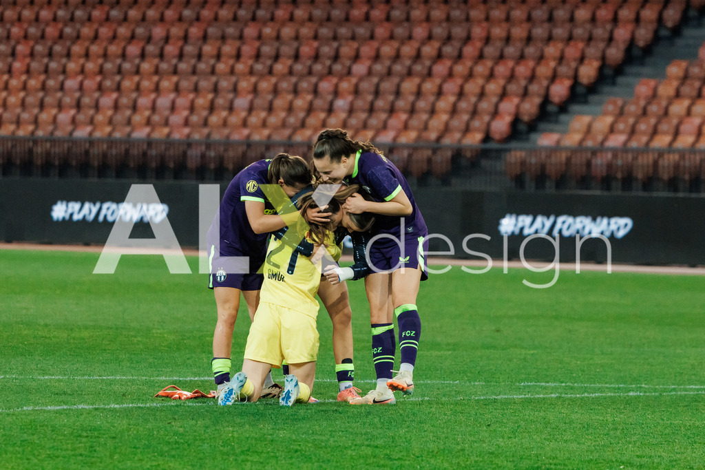 GC Zürich vs FC Zürich - AXA Women’s Super League Playoffs - Stadion Letzigrund | Celebrating after the AXA Women’s Super League Playoffs quarter-final second leg between GC Zürich and FC Zürich at Stadion Letzigrund, Zurich, Switzerland. - Realisiert mit Pictrs.com