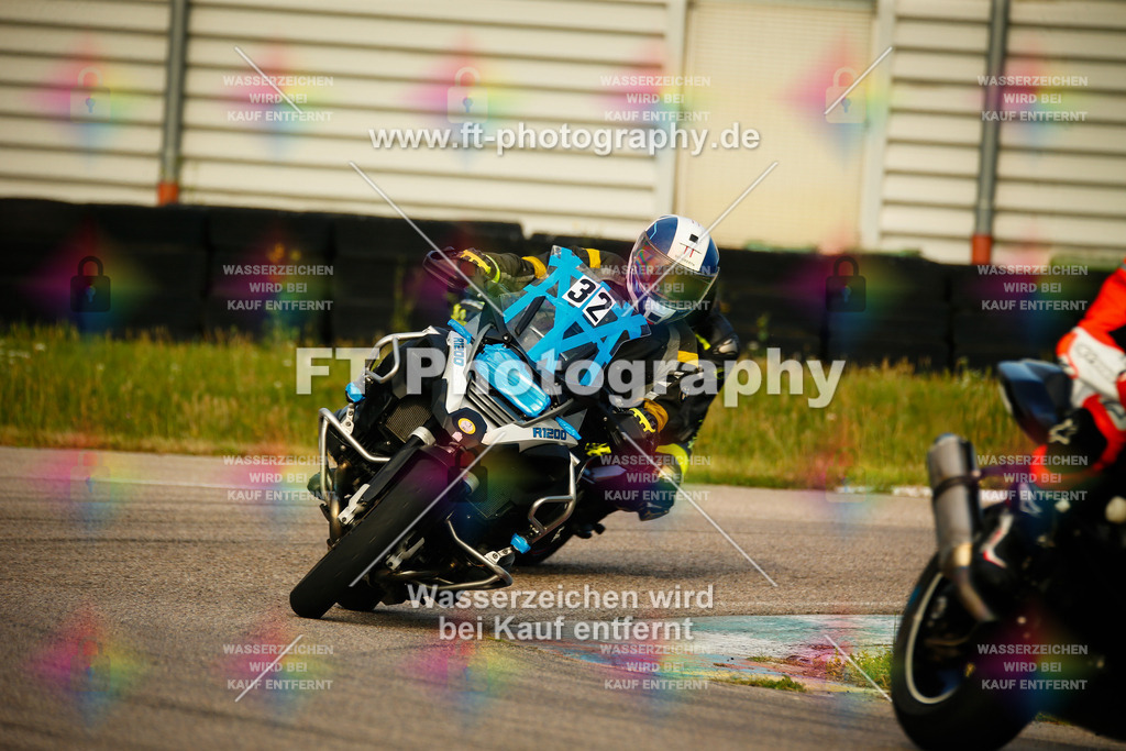 _MOT5167 | Hier findet Ihr Bilder von Touristenfahrten auf der Nürburgring Nordschleife oder von anderen Veranstaltungen die ich besucht habe. Viel Spass beim Durch Schauen 