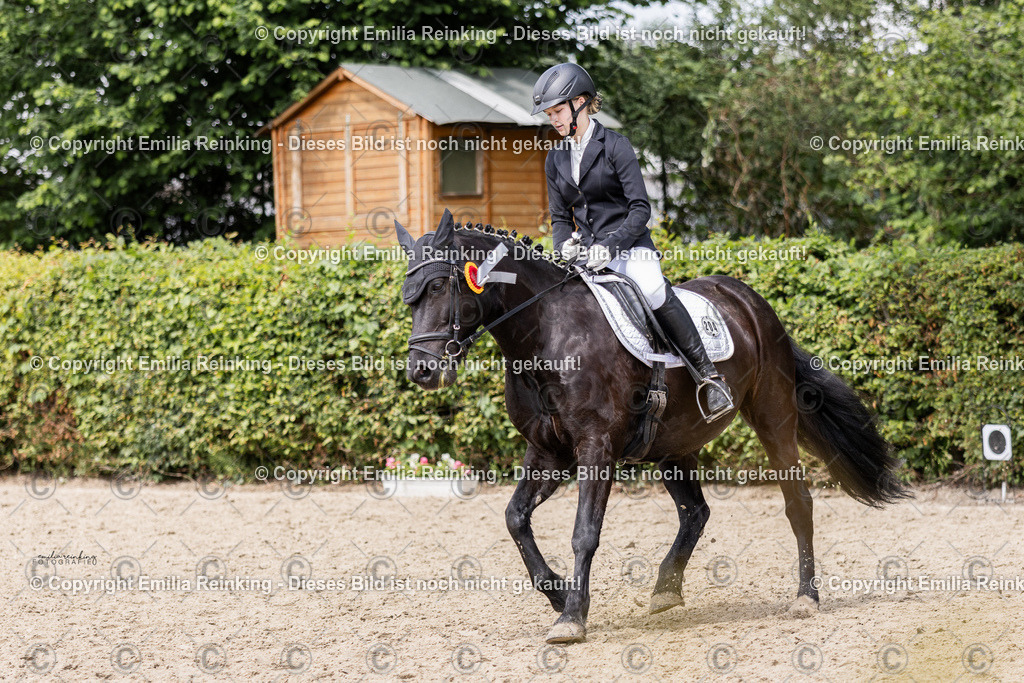 CL5A9492 | Emilia Reinking Fotografie - Realisiert mit Pictrs.com