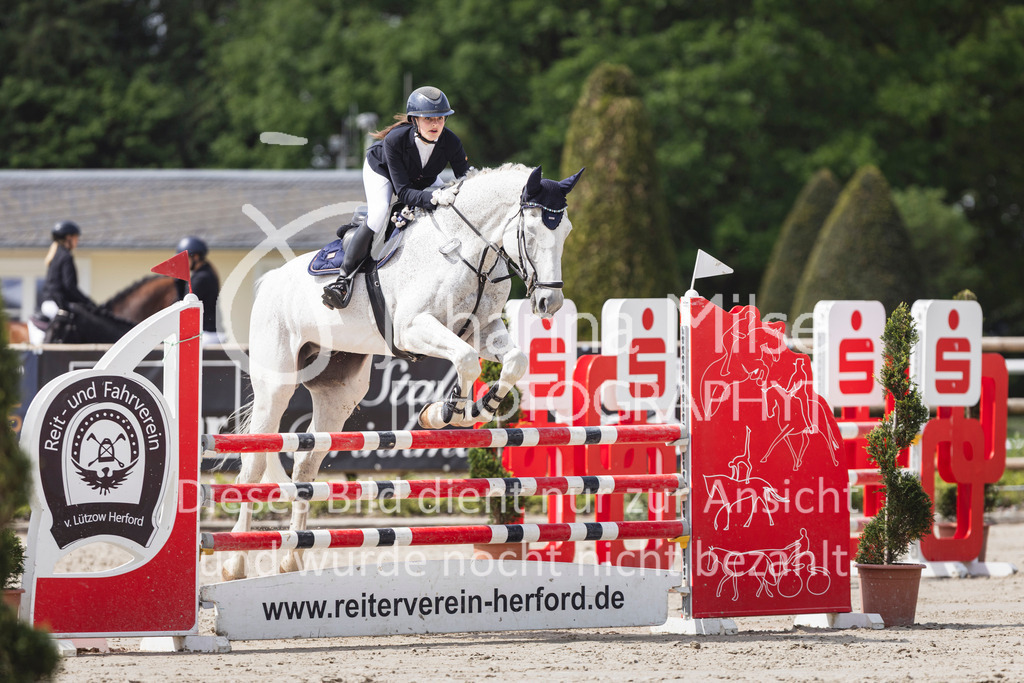 260510_PfSpTa_4_L-Stil-423 | Deine schönsten Turniermomente als professionelle Fotos! Entdecke hochwertige Pferdesport-Fotografie im Online-Shop. Jetzt Fotos finden & bestellen!