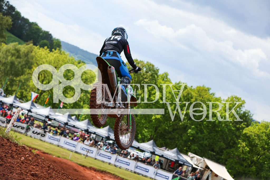 5E6A0619 | 989 MEDIAWORK