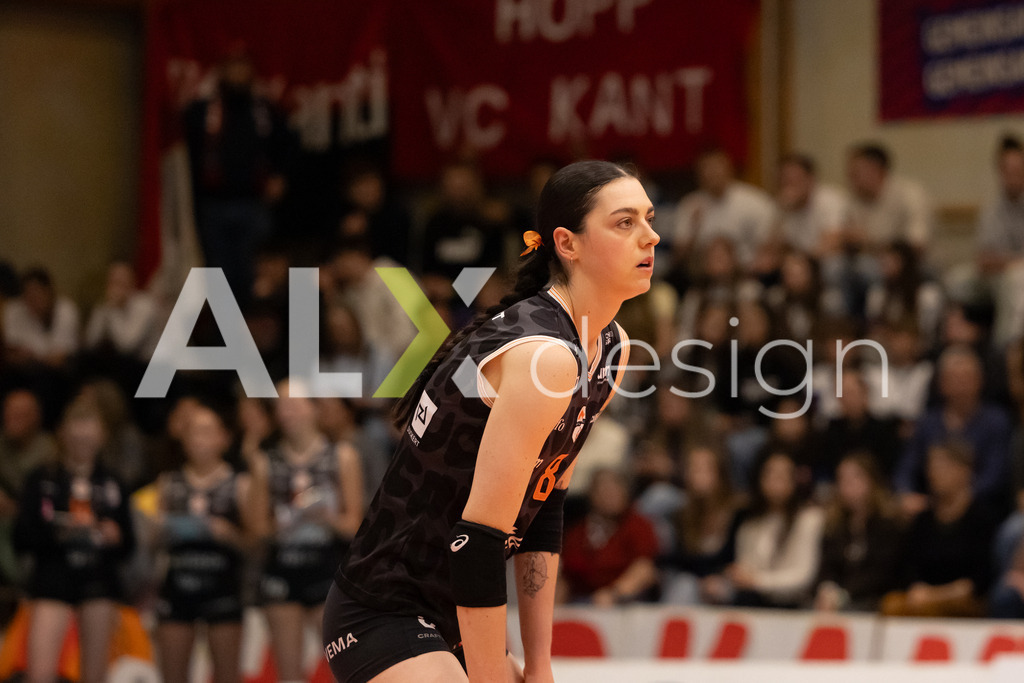 Volleyball I Frauen I Saison 2025-2026 I Volleyball NLA | Women I  Playoffs Finals 2/5 I  VC Kanti Schaffhausen - viteos NUC I  10.04.2026 | 8 Gabrielle Attieh (CA) (Viteos NUC) – Aussen - Realisiert mit Pictrs.com