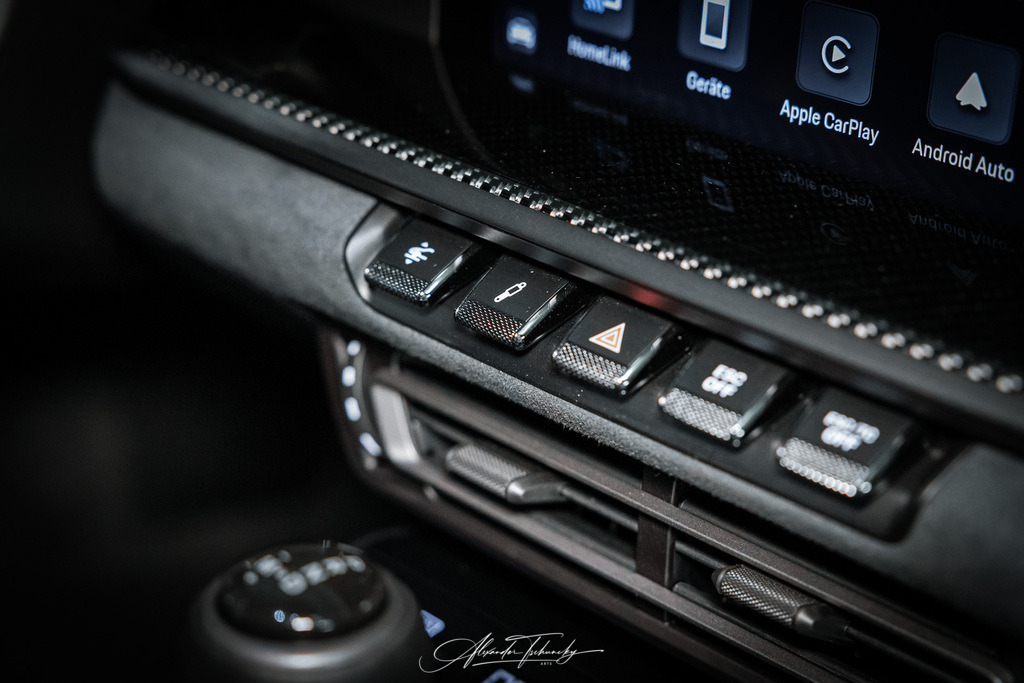 R6PZ3599 _AL | Entdecken Sie die faszinierende Welt von Alexander Tschuncky Arts: Kreative Fotografie, atemberaubende Automobilkunst und hochwertiger Bilderdruck. Lassen Sie sich inspirieren! - Realisiert mit Pictrs.com