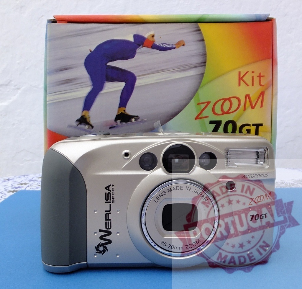 Werlisa Sport Zoom 70GT compact film camera retro | Werlisa Sport 70GT 35mm compact camera showing retro film photography equipment - Realisiert mit Pictrs.com