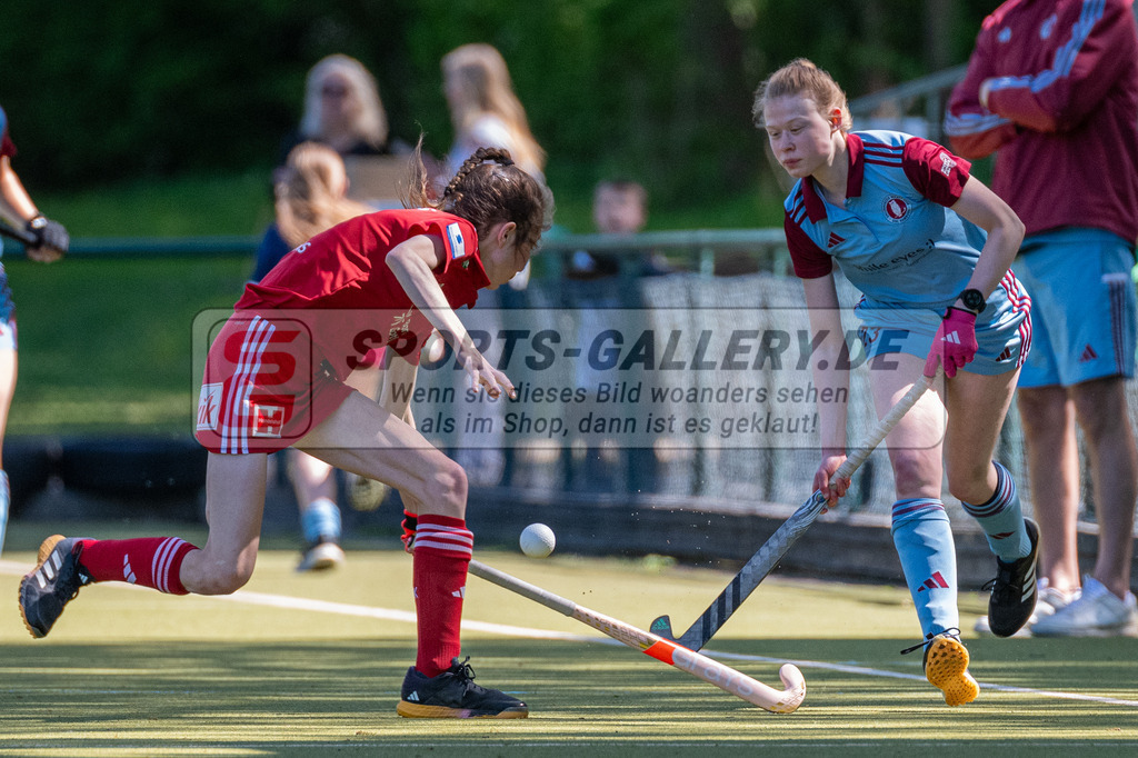 SM_20250511-D85_9868 | 1.Bundesliga Feld - Rückrunde (W) UHC - RWK / 0:3 (0:1)