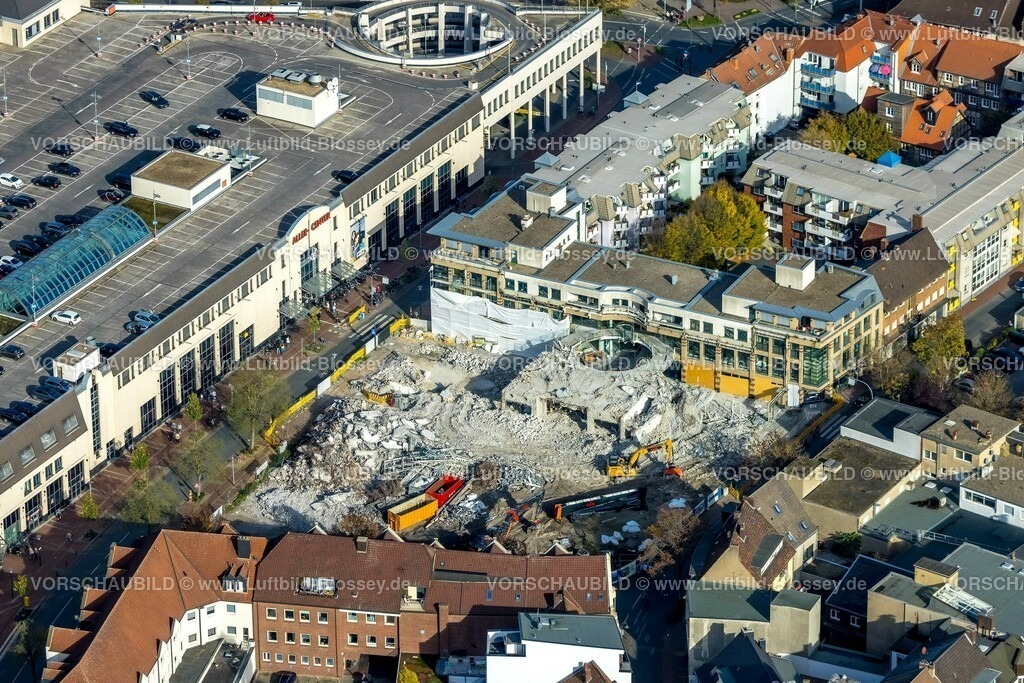 Hamm221017549_WA | Luftbild von Hamm,Abriss der Ritterpassage neben dem Alle-Center Hamm  , Ruhrgebiet, , 