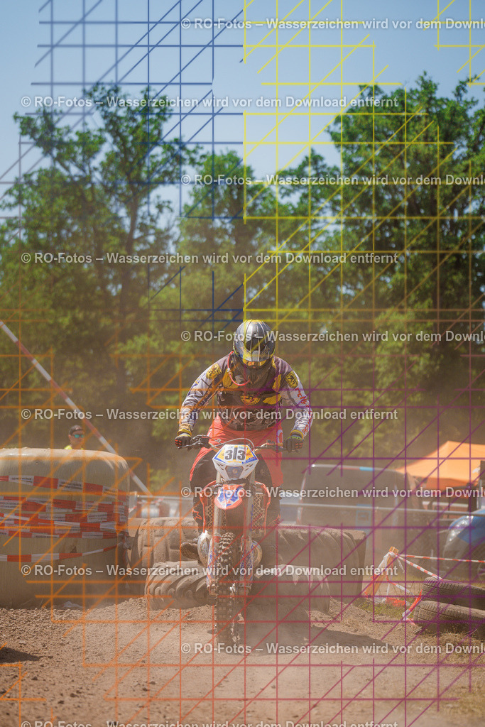 5 Lauf Schlüchtern IGE 2026-147 | Sportfotografie von RO-Fotos: Motorsport, Motocross, Enduro, Laufveranstaltungen und Triathlon. Professionelle Fotos von Sportlern und Events. - Realisiert mit Pictrs.com