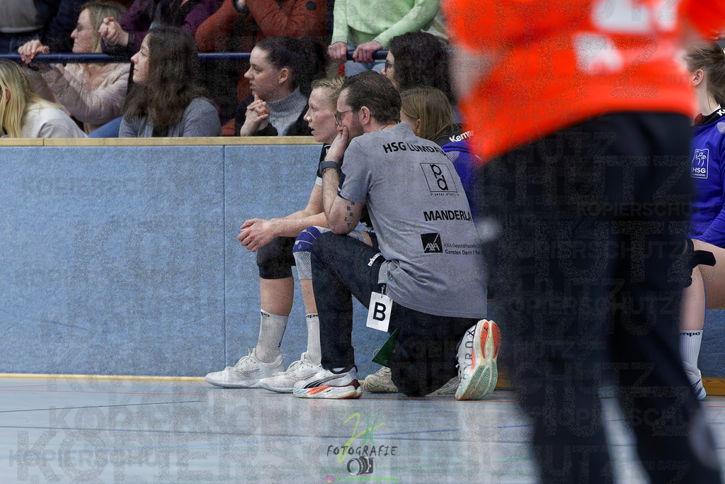 Handball Frauen Oberliga Mitte, HSG Eibelshausen/Ewersbach - HSG Lumdatal | Handball Frauen Oberliga Mitte, HSG Eibelshausen/Ewersbach - HSG Lumdatal am 21.02.2026 in Dietzhölztal-Steinbrücken (Sporthalle am Hammerweiher)Photo © 2026 - Jörg Heinrich - Realisiert mit Pictrs.com