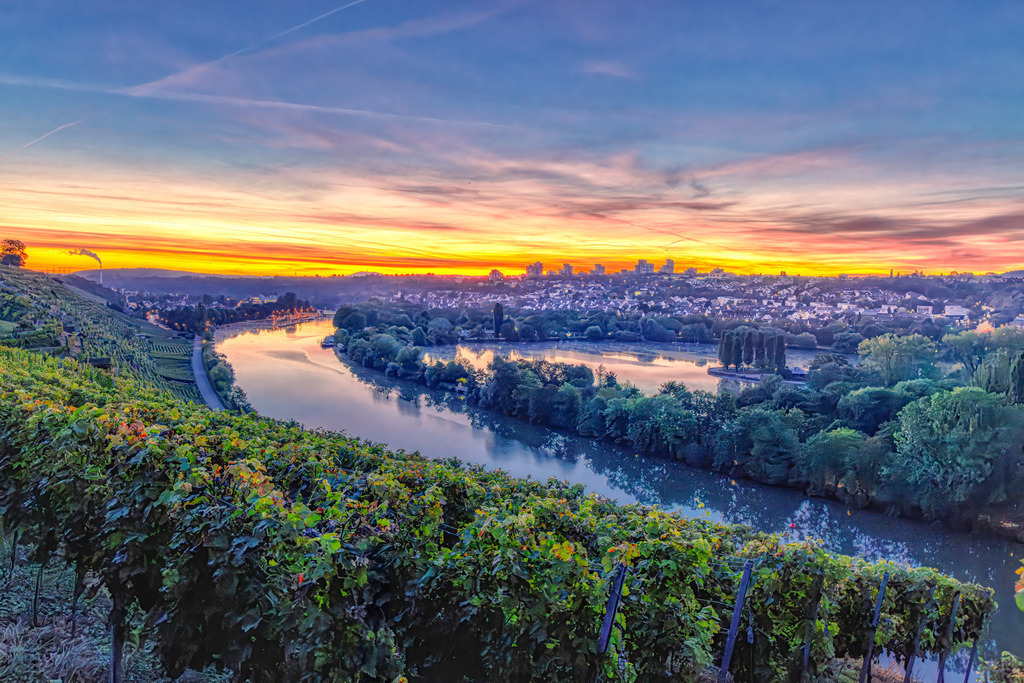 Neckartal Sonnenuntergang ohne Vögel | Hochauflösende und hochwertige Bilder und Fotos.Kommerzielle oder private Nutzung ✔ Bilder downloaden✔ Acryl ✔ Leinwand ✔ Poster ✔
 - Realisiert mit Pictrs.com