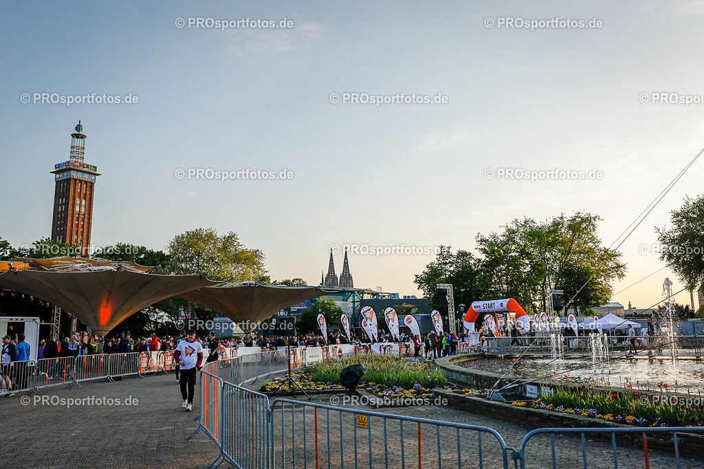 20. OBI Nachtlauf des ASV Koeln, 17.05.2023 | Koeln, 17.05.2023: Impressionen vom 20. OBI Nachtlauf des ASV Koeln rund um den Tanzbrunnen. Foto: Beautiful Sports Pressefotoagentur (www.beautiful-sports.com)