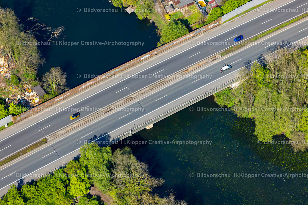 Luftbilder Neukirchen-Vluyn- | Luftbilder und Luftbildfotografie , Digital und Printbilder auf Leinwand , Alu Dibond , Acrylglas , Poster oder Download-Datei für private und gewerbliche Verwendung im Shop online bestellen. - Realisiert mit Pictrs.com