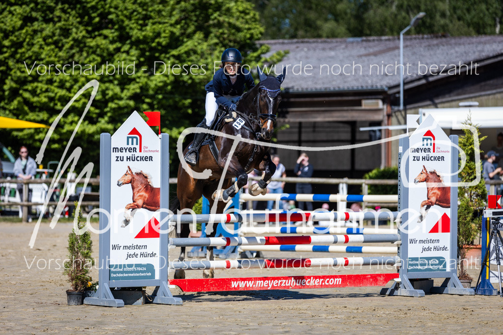 Donop24-A2Spr-126 | MomenTaufnahmen Pferdesportfotos