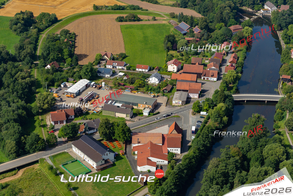 Aktuelles Luftbild von  Marktzeuln Kauf mit Lizenz / Bildrechten möglich- Die Luftaufnahme wurde 2021 mittels UL-Flugzeug erstellt ( keine Drohne ) - hochauflösende Kamera-Systeme von  Canon -Beste Qualität - Für grossformatige Ausdrucke geeignet. Die Geschenkidee !