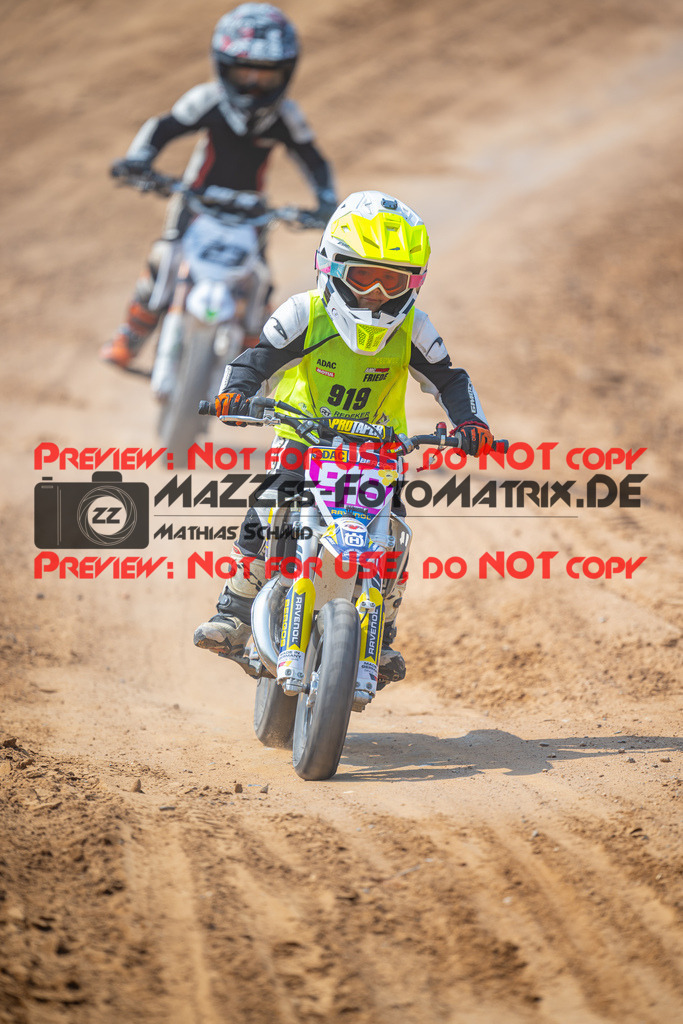 MaZZes-Fotomatrix-20260816-615396 | ROOKIES
