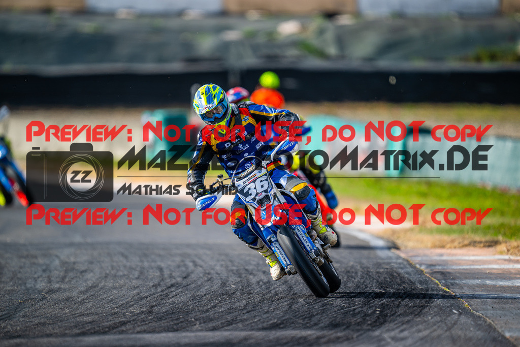 MaZZes_FotoMatrix_231015_9380 | S2