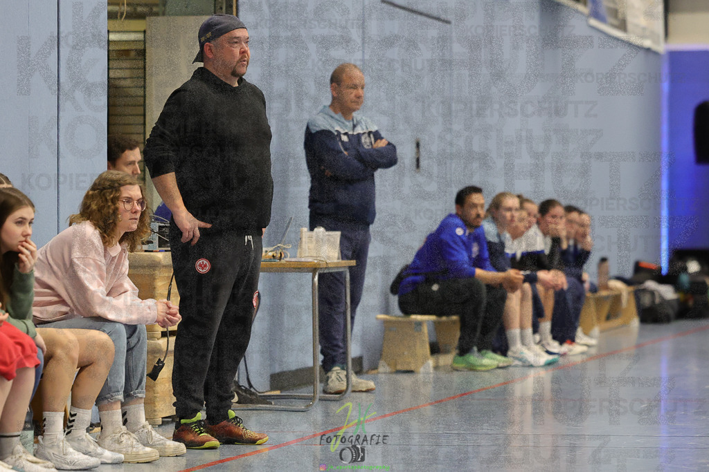 Frauen 2. Bezirksklasse, SG Rechtenbach - HSG Kleenheim/Langgöns III | Frauen 2. Bezirksklasse, SG Rechtenbach - HSG Kleenheim/Langgöns III am 16.11.2024 in Rechtenbach (Sporthalle Rechtenbach)Photo © 2024 - Jörg Heinrich - Realisiert mit Pictrs.com