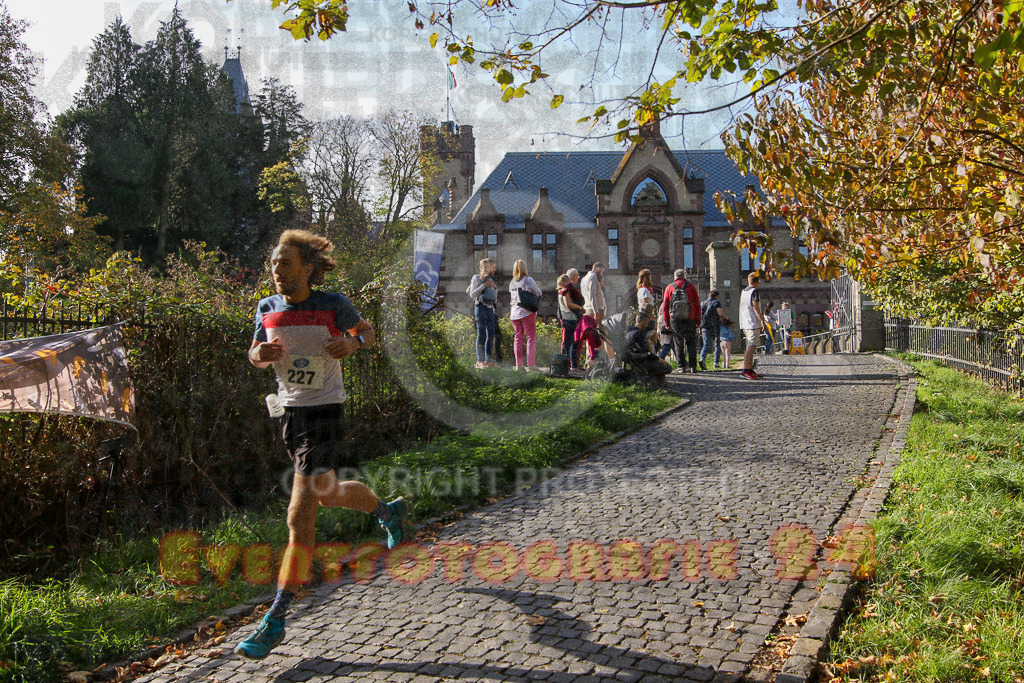 221030_1152_EV8_5332 | Sportfotografie im Rhein-Sieg Kreis, Köln, Bonn, NRW, Rheinland Pfalz, Hessen, etc. Unser Tätigkeitsfeld umfasst den Laufsport vom Volkslauf über den Marathon, Duathlon, Triathon bis zum Ultralauf wie Kölnpfad Ultra oder Schindertrail.