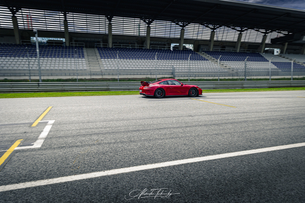 R6AT2354 _Alexander Tschuncky | Entdecken Sie die faszinierende Welt von Alexander Tschuncky Arts: Kreative Fotografie, atemberaubende Automobilkunst und hochwertiger Bilderdruck. Lassen Sie sich inspirieren! - Realisiert mit Pictrs.com