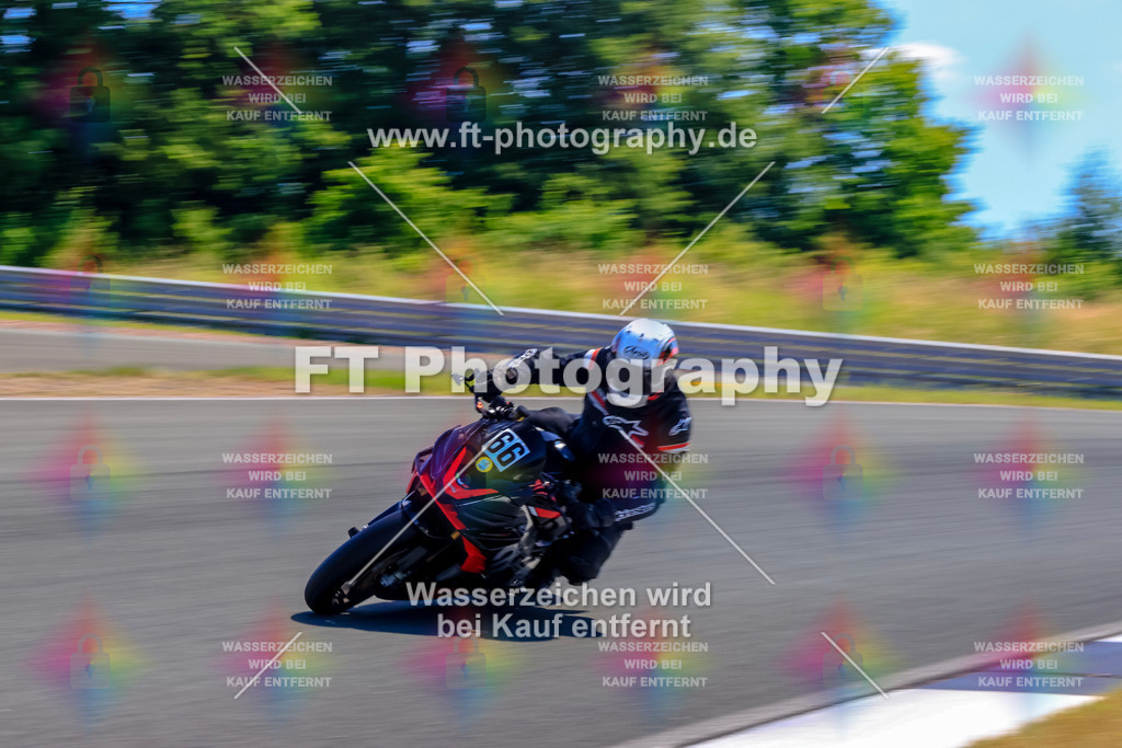 _TCM6640 | Hier findet Ihr Bilder von Touristenfahrten auf der Nürburgring Nordschleife oder von anderen Veranstaltungen die ich besucht habe. Viel Spass beim Durch Schauen 