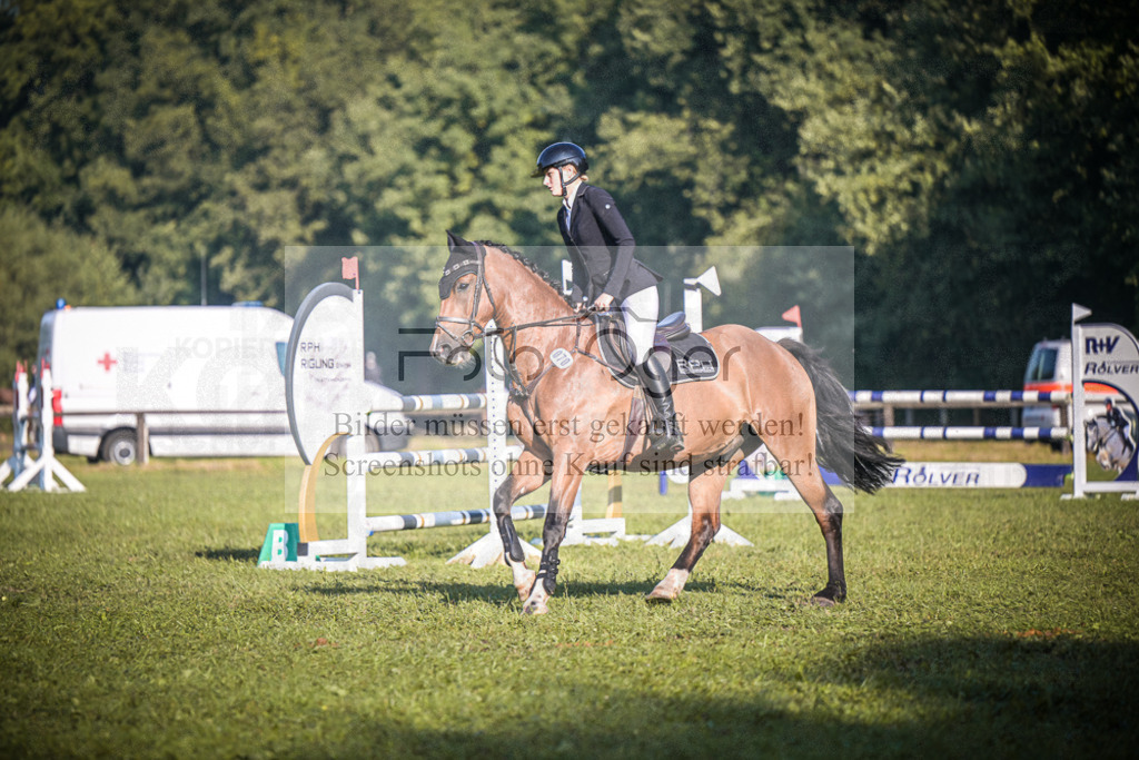 DOS_0605 | Entdecke hochwertige Reitturnierfotos von Foto Oger. Professionell, emotional und authentisch – jetzt Lieblingsmomente im Shop bestellen.Deutschlandweite Turnierfotografie. - Realisiert mit Pictrs.com