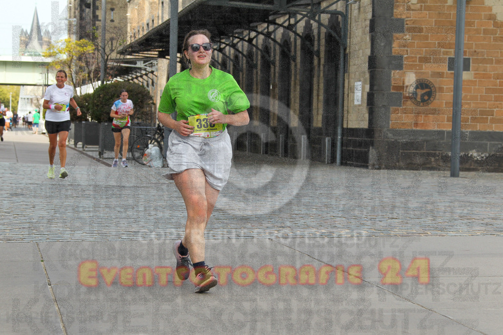 250920_1334_EV4_6104 | Sportfotografie im Rhein-Sieg Kreis, Köln, Bonn, NRW, Rheinland Pfalz, Hessen, etc. Unser Tätigkeitsfeld umfasst den Laufsport vom Volkslauf über den Marathon, Duathlon, Triathon bis zum Ultralauf wie Kölnpfad Ultra oder Schindertrail.