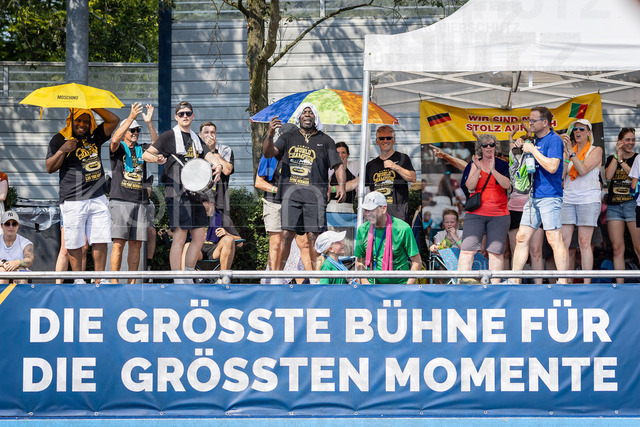 Multisport Event; Ratingen, 27.06.2026 | RATINGEN, GERMANY - JUNE 27, 2026 : Fans of Leo Neugebauer (GER / Germany) competing during the Multisport Event at Stadion Ratingen on June 27, 2026 in Ratingen, Germany.