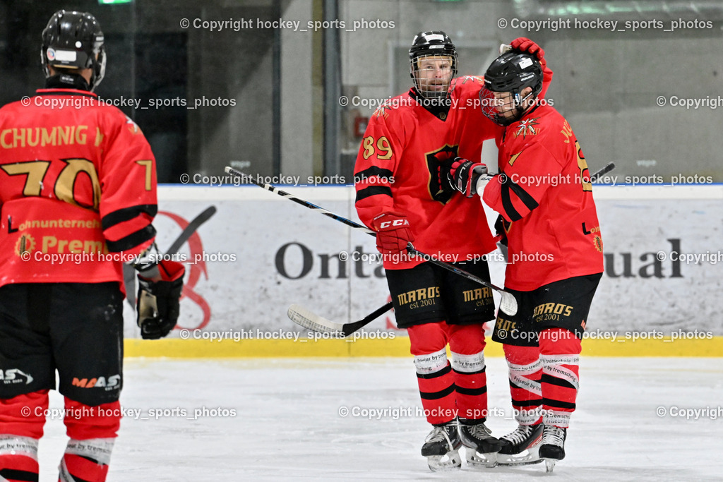Lendhafen Seelöwen vs. Spartans Althofen | Jubel Spartans Althofen Mannschaft, #70 Schumnig Martin Spartans Althofen, #89 Pirmann Markus Spartans Althofen, #81 Jakobitsch Silvio Spartans Althofen, Lendhafen Seelöwen vs. Spartans Althofen, Lendhafen Seelöwen vs. Spartans Althofen am 14.02.2025 in Ferlach (HTC Eishalle Ferlach), Austria, (Photo by Bernd Stefan)