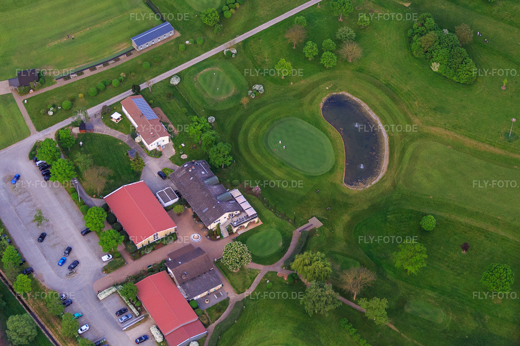 Luftbild: Clubhaus des Golf-Club Bensheim e.V. in Bensheim im Bundesland Hessen in Deutschland. Foto: IMG_088347.jpg vom 09.05.2016 durch Werner Riehm/FLY-FOTO.deGolfclub Bensheim