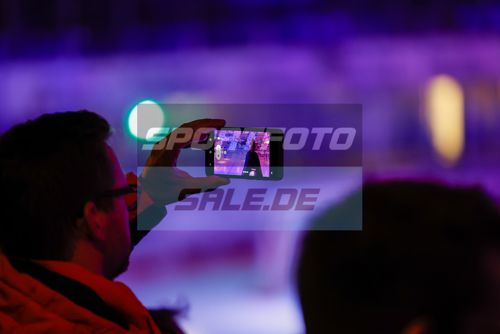 Iserlohn Roosters - Duesseldorfer EG | 
DEL: Iserlohn Roosters - Duesseldorfer EG - Realisiert mit Pictrs.com