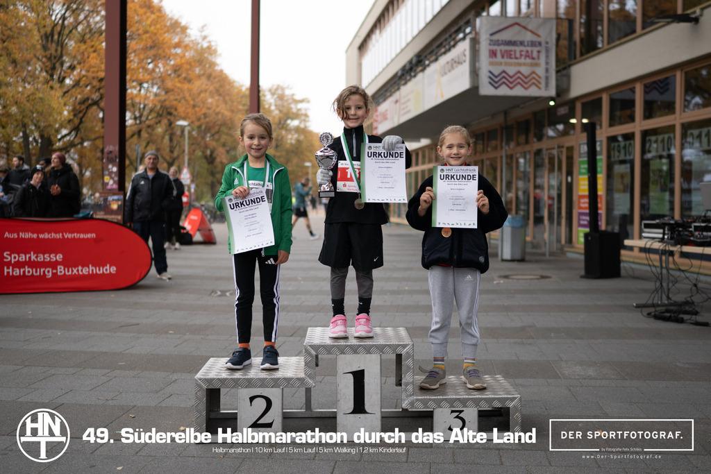 Süderelbe Halbmarathon 2025 I 09.11.2025 I Fotograf_DerSportfotograf.I 00237 | Der Sportfotograf. - Realized with Pictrs.com