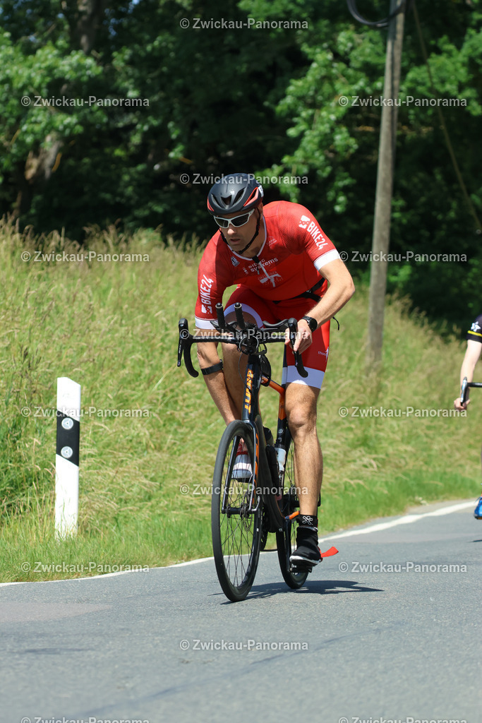 Tag 2 Rad Klein-6044 | Urban. Natur. Panorama. Luftbild. 
Der Bildershop für aufregende Perspektiven!
Für Deko, Wandbild und Kalender!
Wir bringen LED-Bilder zum Leuchten!
