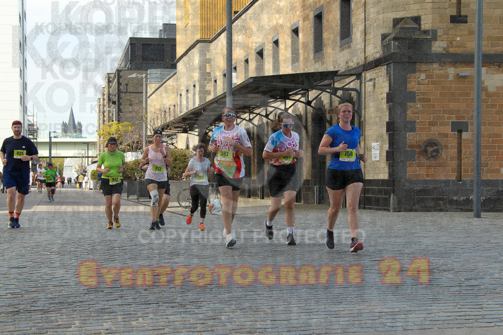 250920_1502_EV4_7940 | Sportfotografie im Rhein-Sieg Kreis, Köln, Bonn, NRW, Rheinland Pfalz, Hessen, etc. Unser Tätigkeitsfeld umfasst den Laufsport vom Volkslauf über den Marathon, Duathlon, Triathon bis zum Ultralauf wie Kölnpfad Ultra oder Schindertrail.