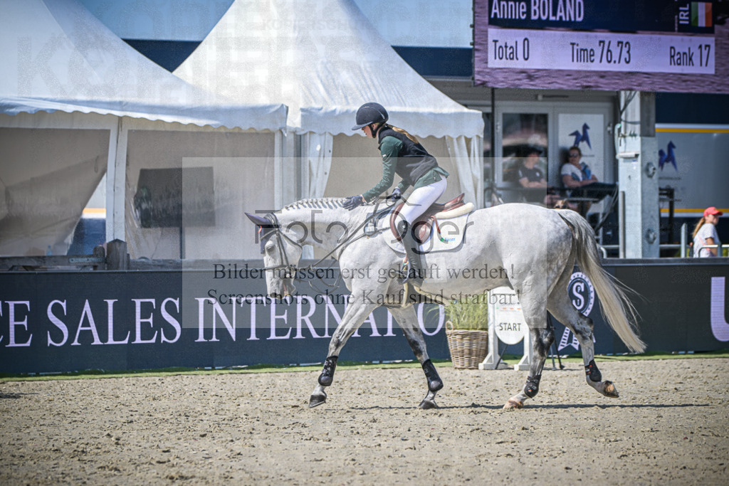 DOS_6380 | Entdecke hochwertige Reitturnierfotos von Foto Oger. Professionell, emotional und authentisch – jetzt Lieblingsmomente im Shop bestellen.Deutschlandweite Turnierfotografie. - Realisiert mit Pictrs.com